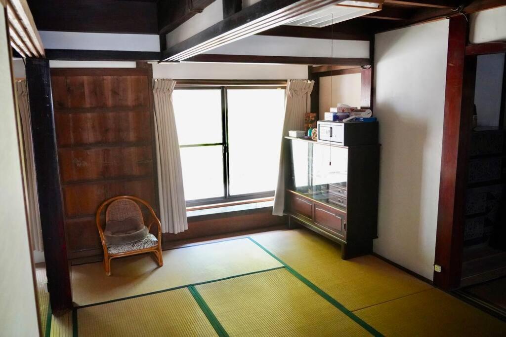 佐渡島に残る築130年の伝統的な古民家｜東夢 Villa Szado Kültér fotó