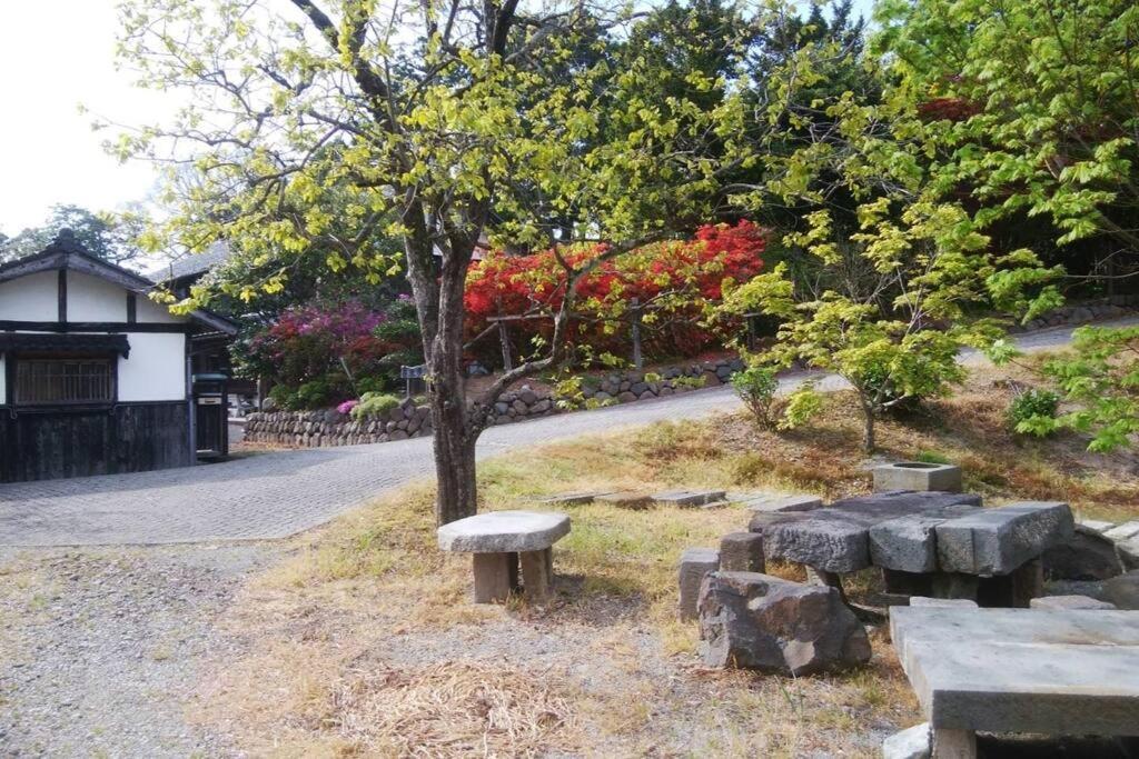 佐渡島に残る築130年の伝統的な古民家｜東夢 Villa Szado Kültér fotó